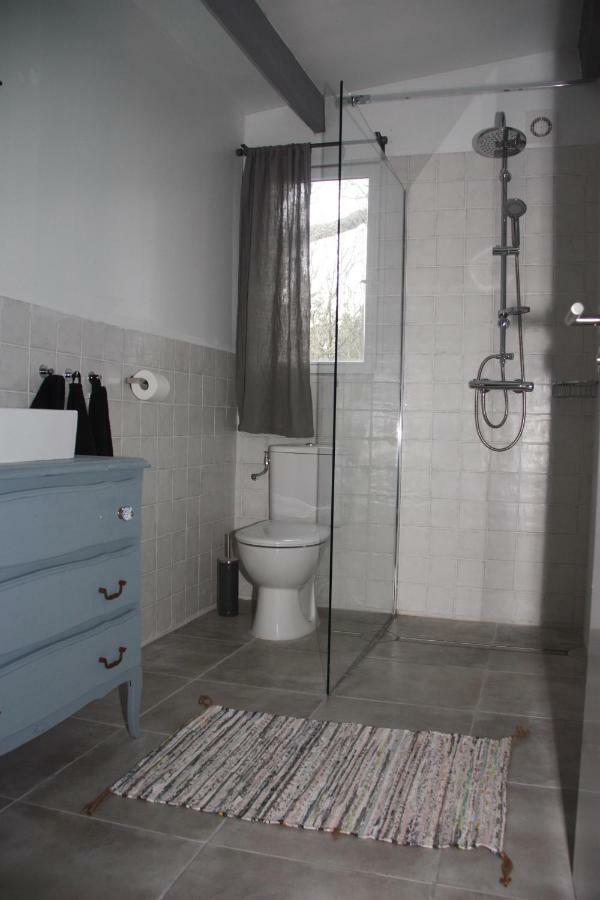 Au Coin Des Cerisiers Villa Montclus  ภายนอก รูปภาพ